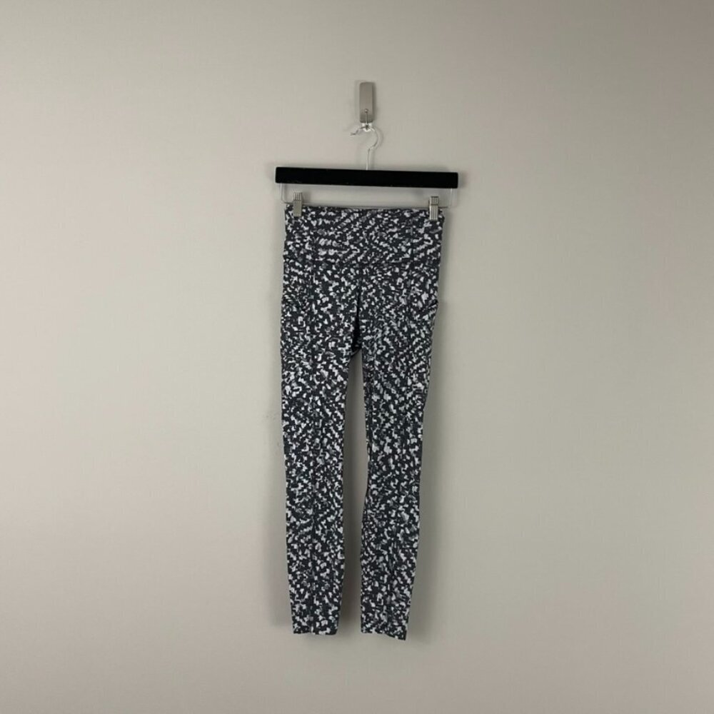 Lululemon Fast & Free 7/8 Tight II Non-Reflective Nulux Pace Lace Size 4